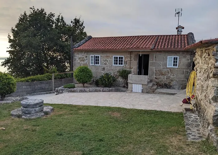 A Casa Do Rio بيت للعطل بْويوْ